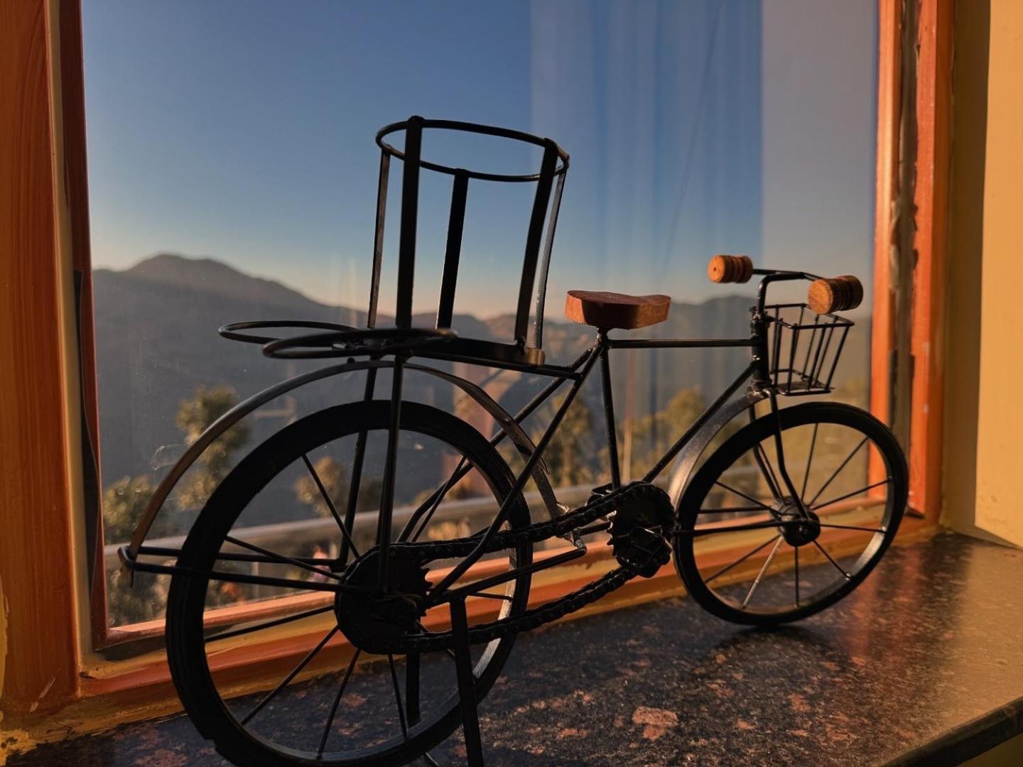 The Vintage Hill Village - Himalayan Boutique Resort Kanatal Buitenkant foto